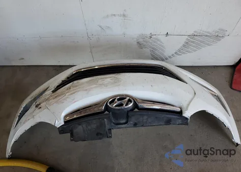 2016 Hyundai Elantra Se z USA, uszkodzony, nr VIN 5NPDH4AE3GH675916